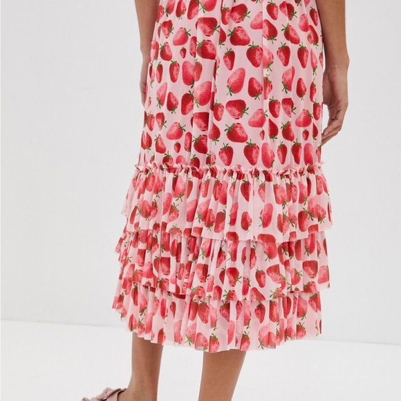 Eva Franco Anthropologie Strawberry Tiered Midi Skirt - Picture 3 of 10